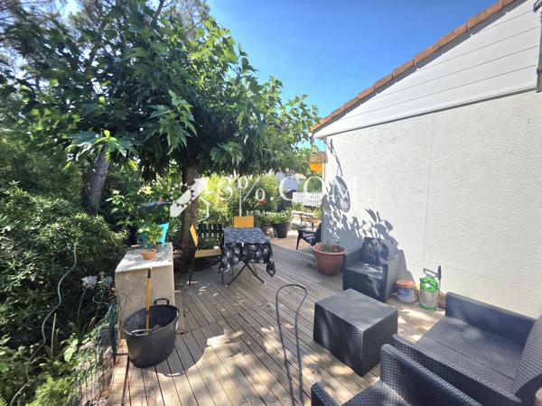 Villa
                                                                                                                                                                                                                                                                                                                        4 pièce(s)                                                                                                                                                                                                          3 chambre(s)                                                                                                                                                                                                          94  m²