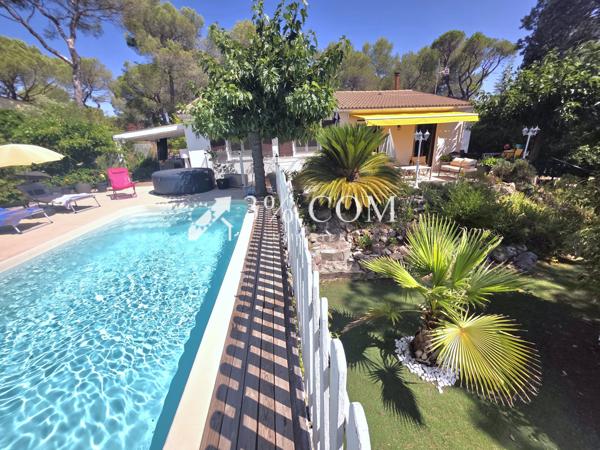 Villa
                                                                                                                                                                                                                                                                                                                        4 pièce(s)                                                                                                                                                                                                          3 chambre(s)                                                                                                                                                                                                          94  m²
