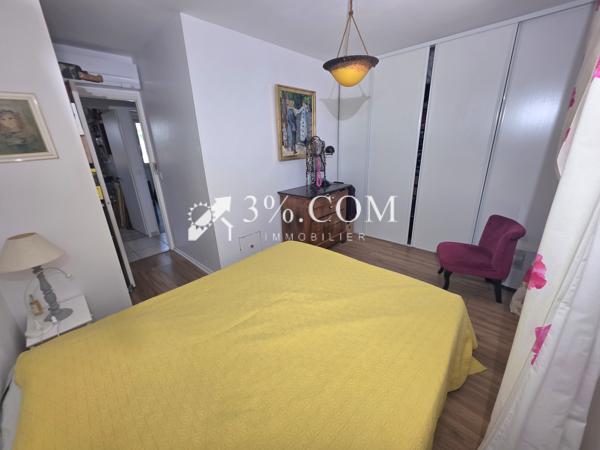 Villa
                                                                                                                                                                                                                                                                                                                        4 pièce(s)                                                                                                                                                                                                          3 chambre(s)                                                                                                                                                                                                          94  m²