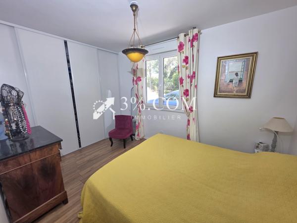 Villa
                                                                                                                                                                                                                                                                                                                        4 pièce(s)                                                                                                                                                                                                          3 chambre(s)                                                                                                                                                                                                          94  m²