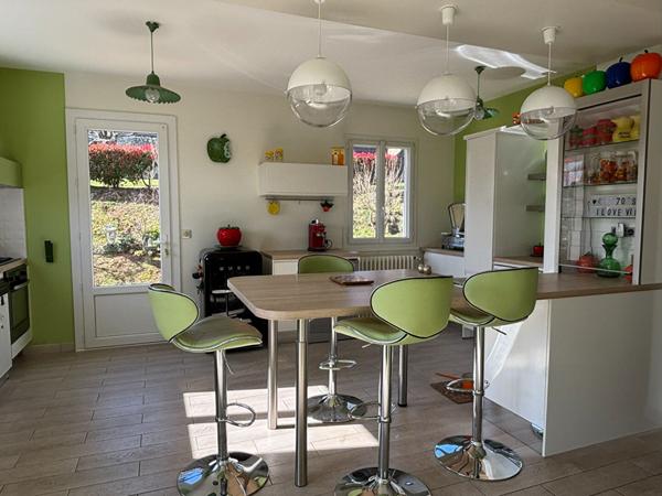 Maison Civray 6 pièce(s)