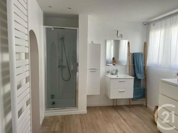 Maison à vendre  5 pièces - 103,63 m 2   ST MAUR DES FOSSES  - 94