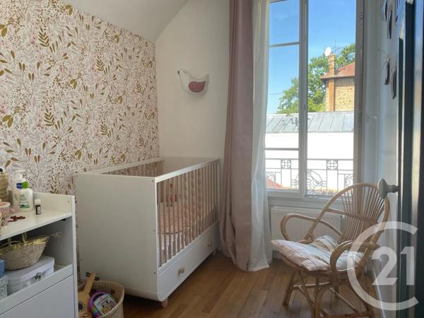 Maison à vendre  5 pièces - 103,63 m 2   ST MAUR DES FOSSES  - 94