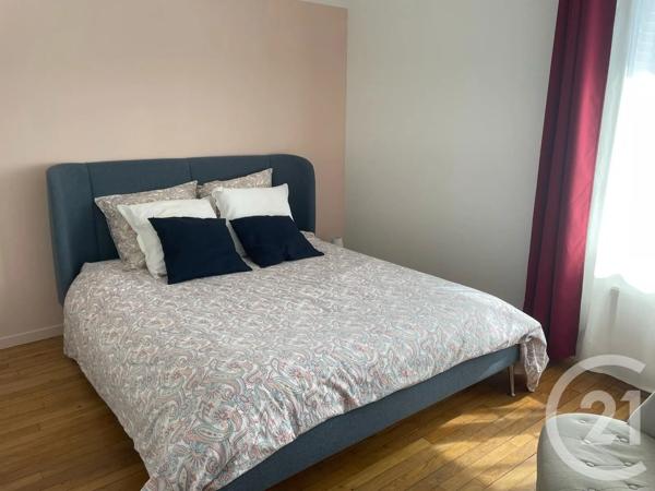 Maison à vendre  5 pièces - 103,63 m 2   ST MAUR DES FOSSES  - 94