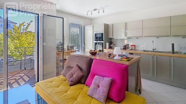 A vendre .Appartement 37540 Saint Cyr Sur Loire 3 pièce(s) 59.6 m2.262500