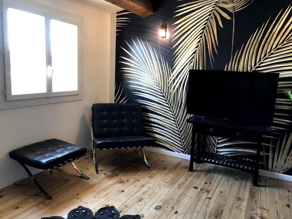 MAISON DUPLEX T6  / 4 CHAMBRES / JARDIN ET DOUBLE STATIONNEMENT