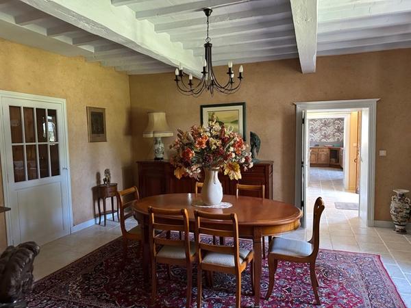 Lectoure (32700) Domaine avec maison en pierres et annexes près de Lectoure