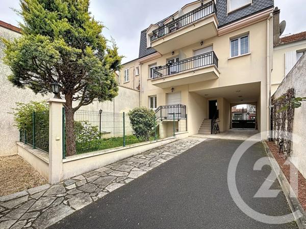 Immeuble à vendre  182 m 2   CHOISY LE ROI  - 94