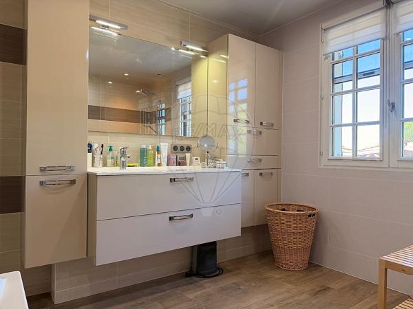 Maison 5 chambre(s) à vendre - Varennes-Vauzelles, Nièvre - 58