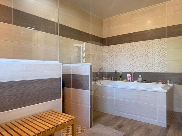 Maison 5 chambre(s) à vendre - Varennes-Vauzelles, Nièvre - 58