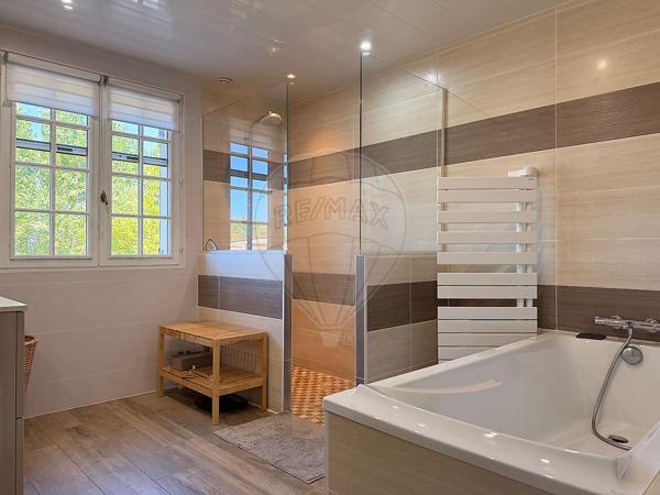 Maison 5 chambre(s) à vendre - Varennes-Vauzelles, Nièvre - 58