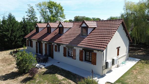 Maison 5 chambre(s) à vendre - Varennes-Vauzelles, Nièvre - 58