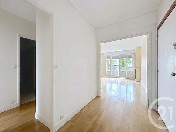 Appartement F3 à vendre  3 pièces - 64,36 m 2   CHOISY LE ROI  - 94