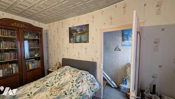 Maison de ville avec garage & jardin