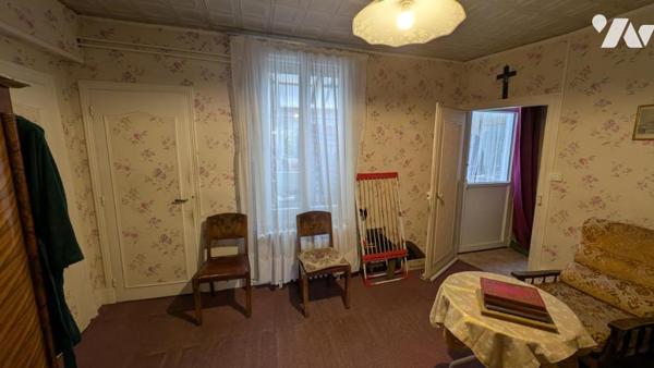 Maison de ville avec garage & jardin