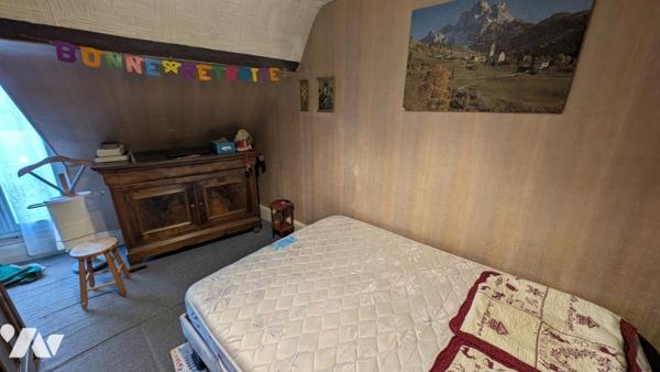 Maison de ville avec garage & jardin