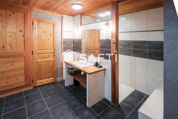 Chalet d'exception avec piscine intérieure, SPA