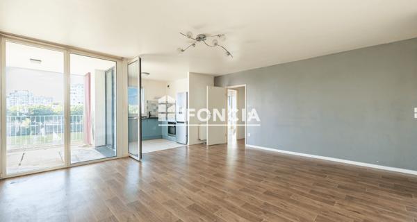 À vendre Appartement 3 pièces 75.37 m² - Saint-denis 93200