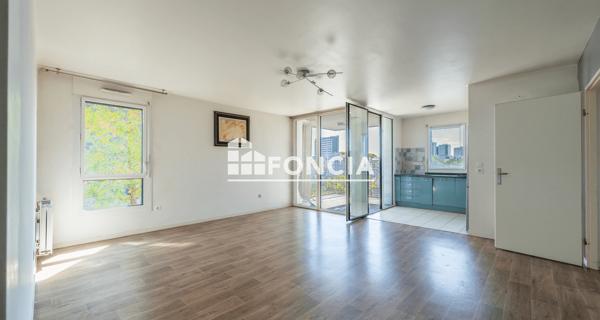 À vendre Appartement 3 pièces 75.37 m² - Saint-denis 93200
