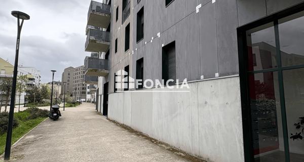 À vendre Appartement 3 pièces 75.37 m² - Saint-denis 93200