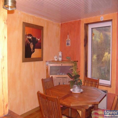 Maison de hameau de 100m² avec 4 chambres, un atelier et terrain