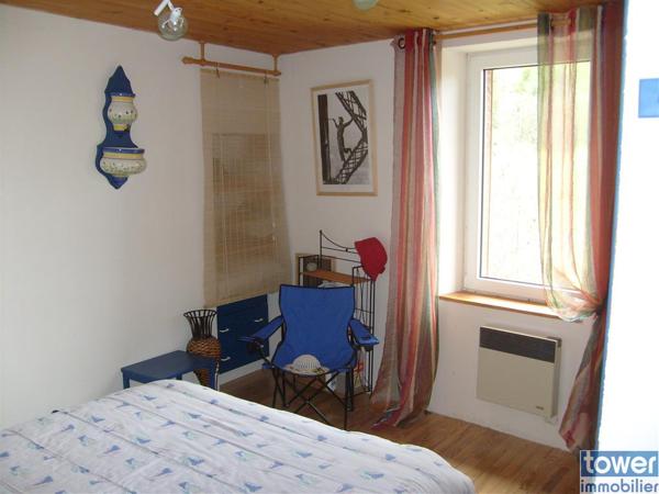 Maison de hameau de 100m² avec 4 chambres, un atelier et terrain