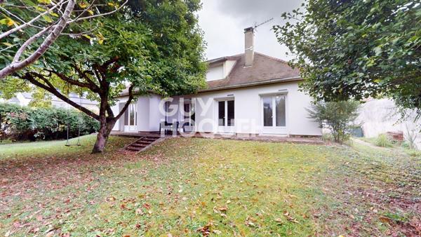 MAISON À VENDRE DE 6 PIÈCES DE 147,00 M²