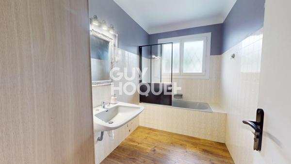 MAISON À VENDRE DE 6 PIÈCES DE 147,00 M²