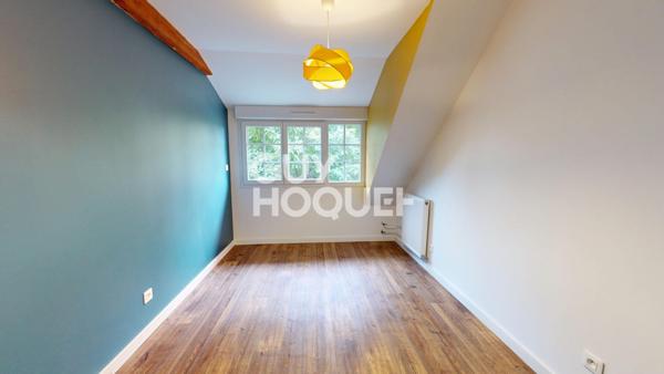 MAISON À VENDRE DE 6 PIÈCES DE 147,00 M²