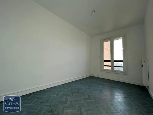 Appartement à louer 4 pièces 80m²