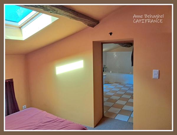 Maison de campagne en pierre à vendre- Terrain 1ha