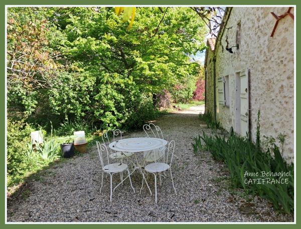 Maison de campagne en pierre à vendre- Terrain 1ha