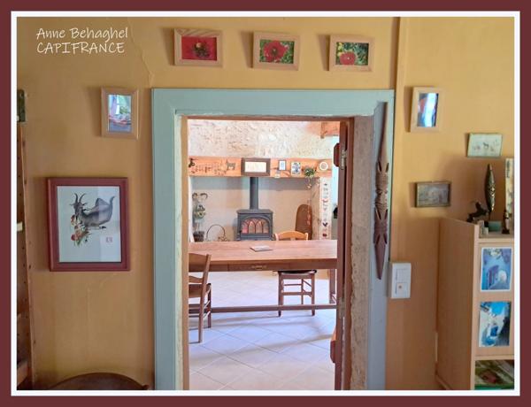 Maison de campagne en pierre à vendre- Terrain 1ha