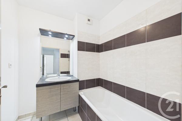 Appartement F3 à vendre  3 pièces - 67 m2 BRUGES - 33