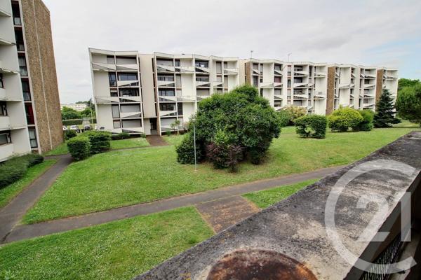 Appartement F3 à vendre  3 pièces - 57 m 2   PESSAC  - 33
