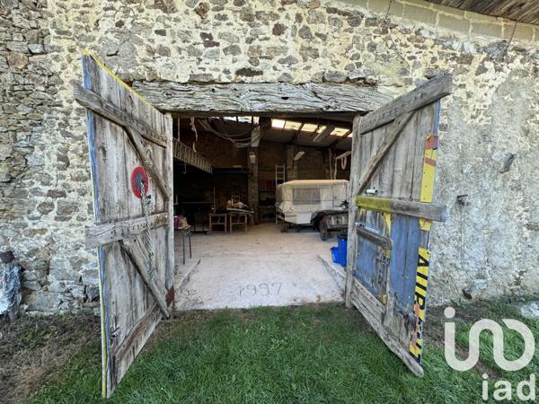 Maison 3 pièces de 61 m² à Droux (87190)