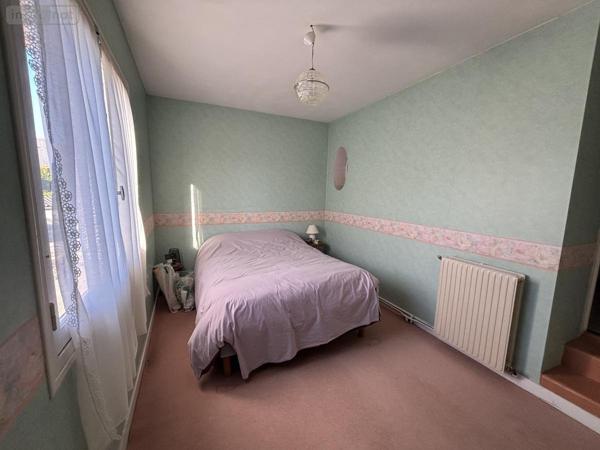 Maison à vendre à Beaufort-en-Anjou dans le Maine-et-Loire (49250), ref : 49037-1157