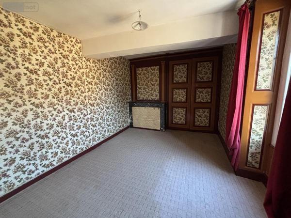 Maison à vendre à Beaufort-en-Anjou dans le Maine-et-Loire (49250), ref : 49037-1157