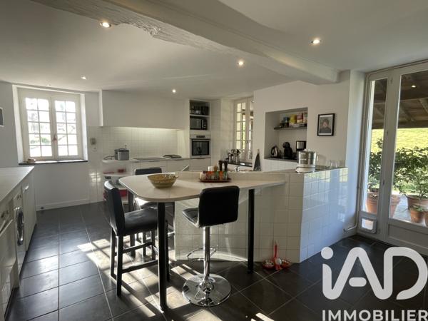 Maison à vendre 8 pièces 221 m² Urt