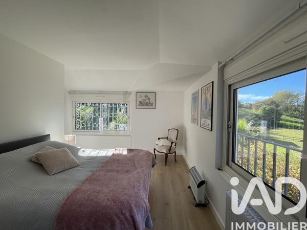 Maison à vendre 8 pièces 221 m² Urt