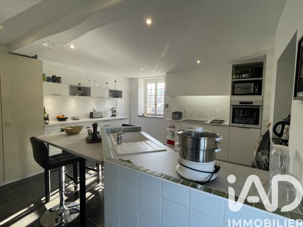 Maison à vendre 8 pièces 221 m² Urt