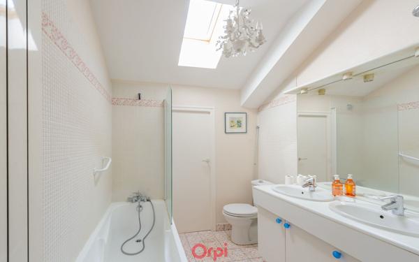 Maison à vendre    5 pièces • 127,42 m2 La Rochelle