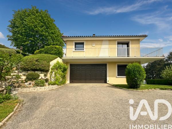 Maison à vendre 10 pièces 180 m² Saint-Genest-Lerpt