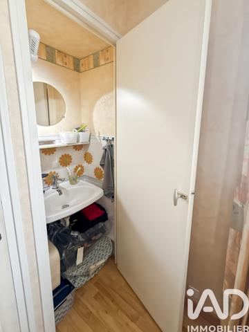 Maison à vendre 10 pièces 180 m² Saint-Genest-Lerpt