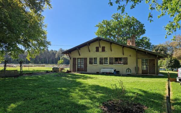 Maison à vendre    3 pièces •  Lit-et-Mixe