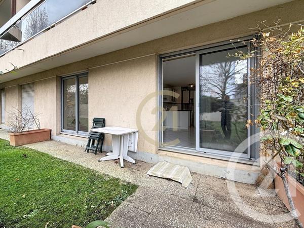 Appartement à vendre  2 pièces - 42,23 m2 NANTERRE - 92