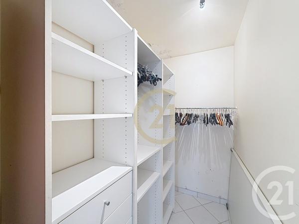 Appartement à vendre  2 pièces - 42,23 m2 NANTERRE - 92