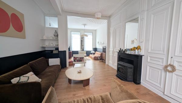 Maison à ROUBAIX, 59100 - 6 pièces 160m²