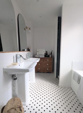 Maison à ROUBAIX, 59100 - 6 pièces 160m²