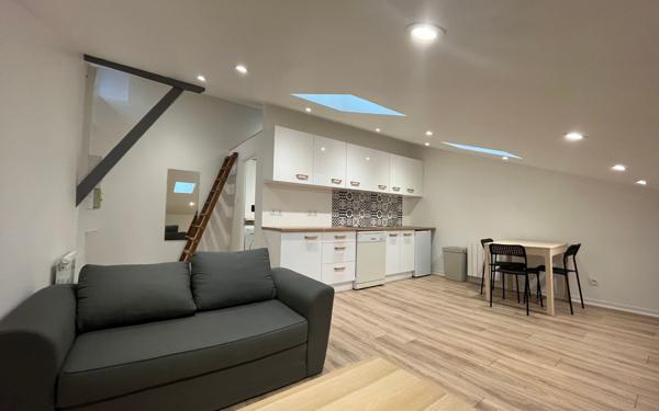 Appartement à louer    1 pièce • 19,81 m2 Belleville